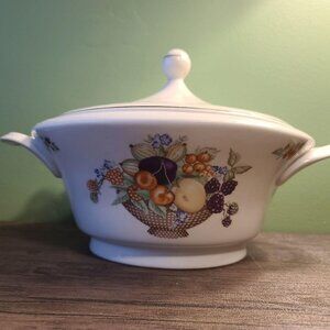 Vintage Cmielow made in poland china tureen